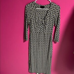 Laundry by Design Black and White Geometric Midi Dress